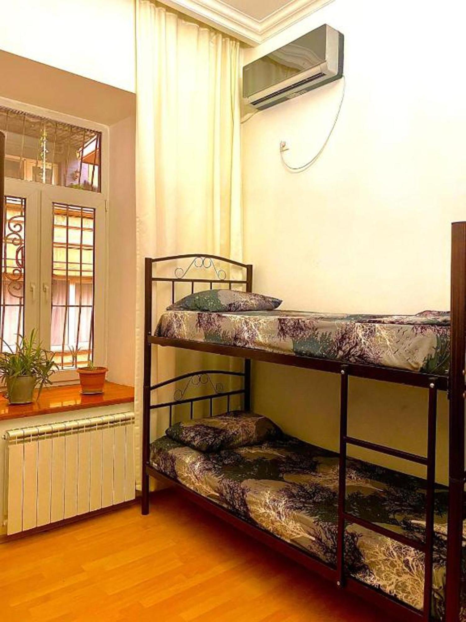 S T Hostel Formerly Sth Hostel Baku Exterior photo