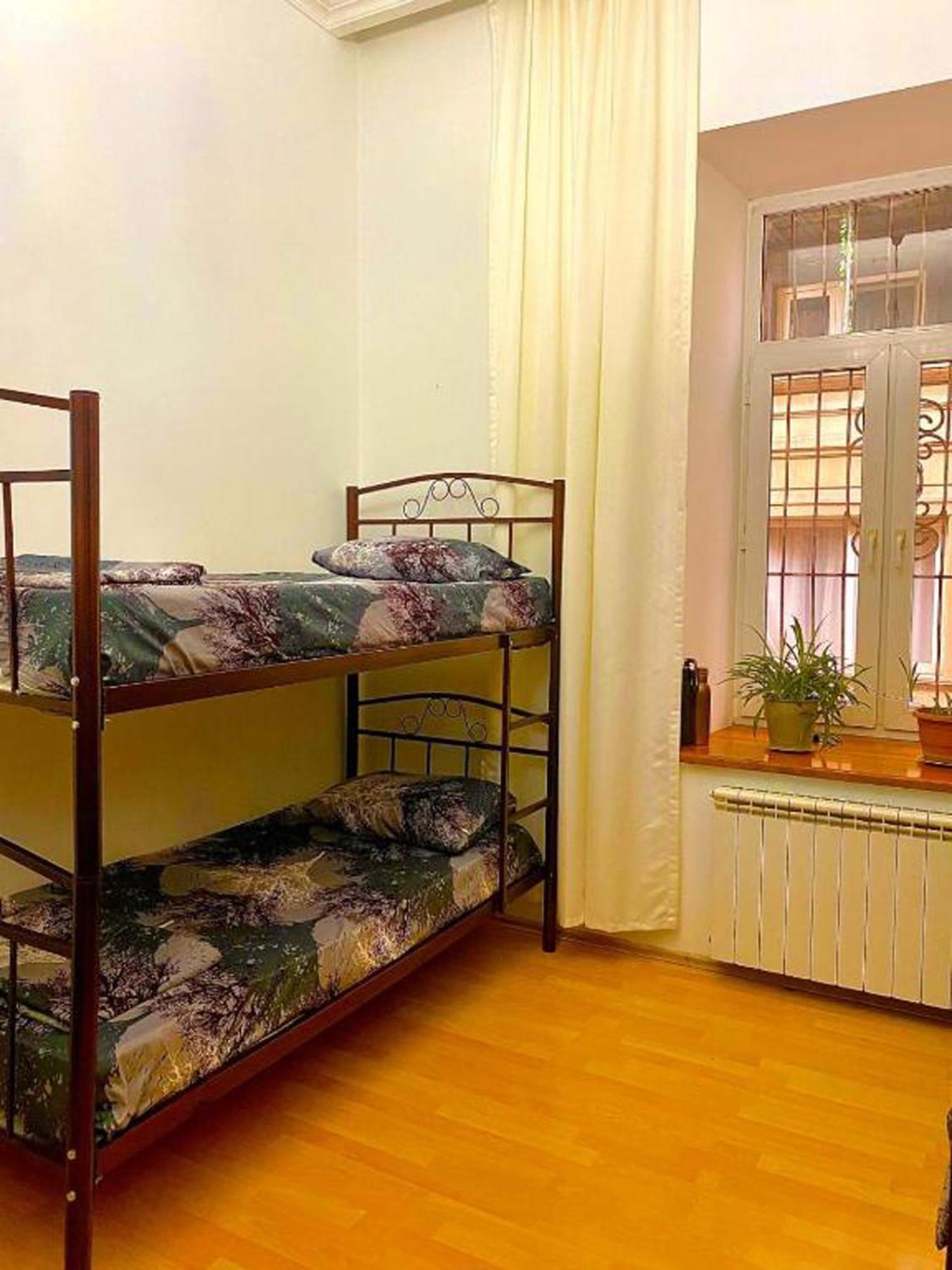 S T Hostel Formerly Sth Hostel Baku Exterior photo